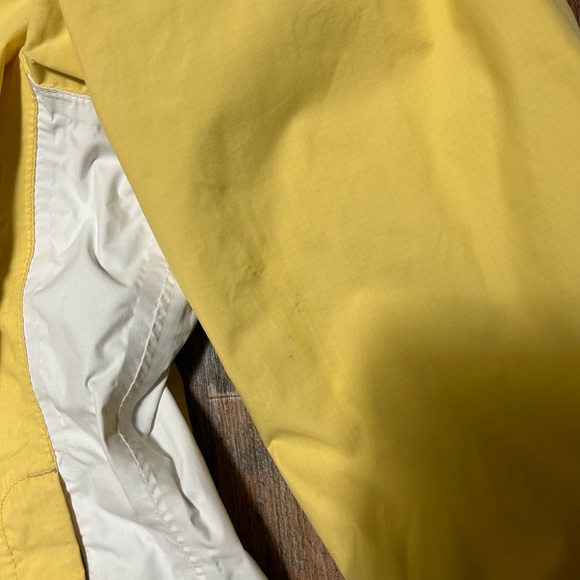 North Face Rain Jacket - Picture 4 of 4